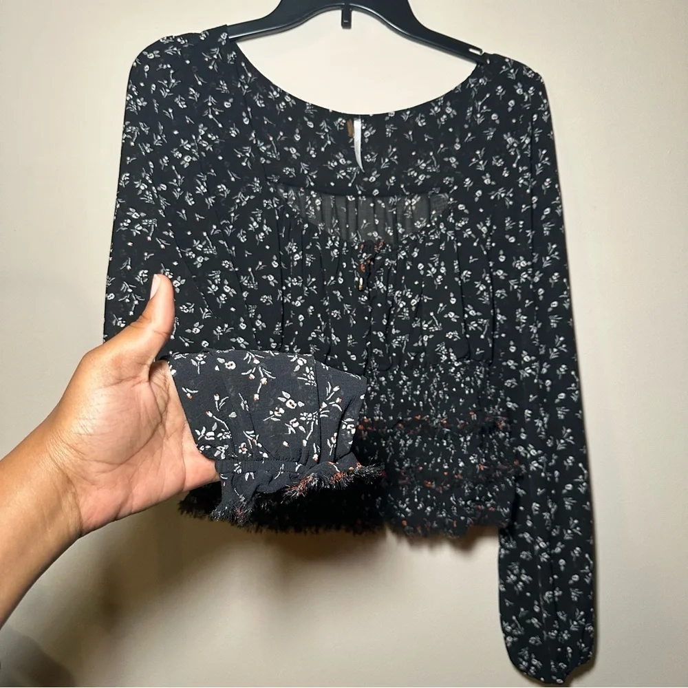 Free People Floral Black Women's Smocked Ruffled Cutout Front Tie Blouse Large